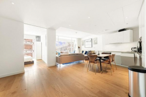 Spacious 3-bedroom with stunning Battersea views